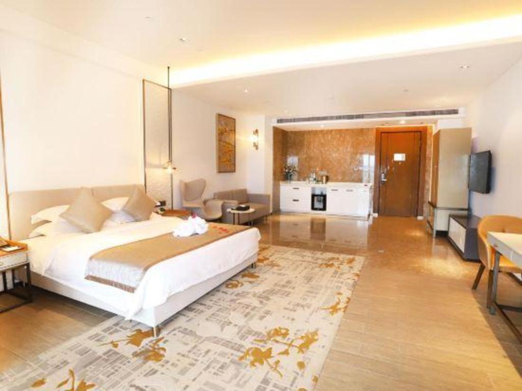 Rock Platinum Sea View Hotel Sanya Buitenkant foto